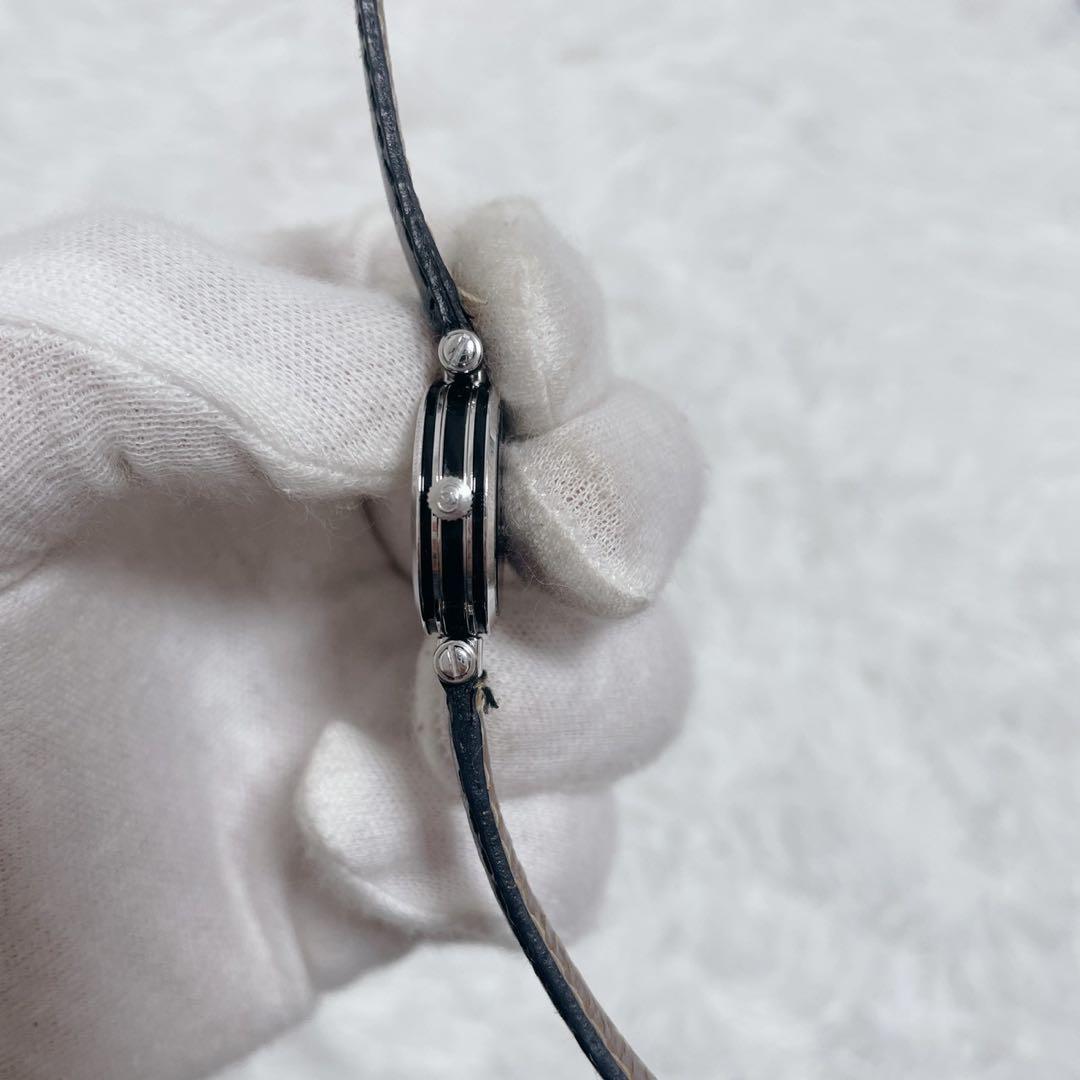 GUCCI グッチ 腕時計 2040L 箱付き レディース レザー フリー GUCCI グッチ 腕時計 2040L 箱付き レディース レザー フリー