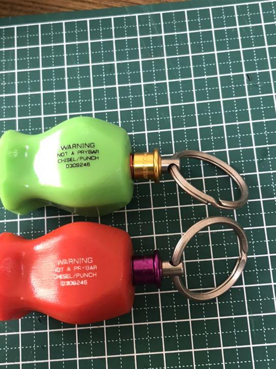 Snap-on（スナップオン）ハードグリップ / 旧型グリップ 樹脂