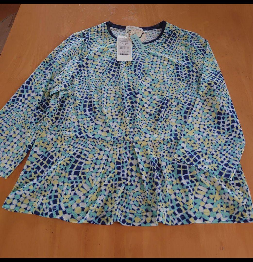 本日価格！【新品】ロジカ　ブラウス