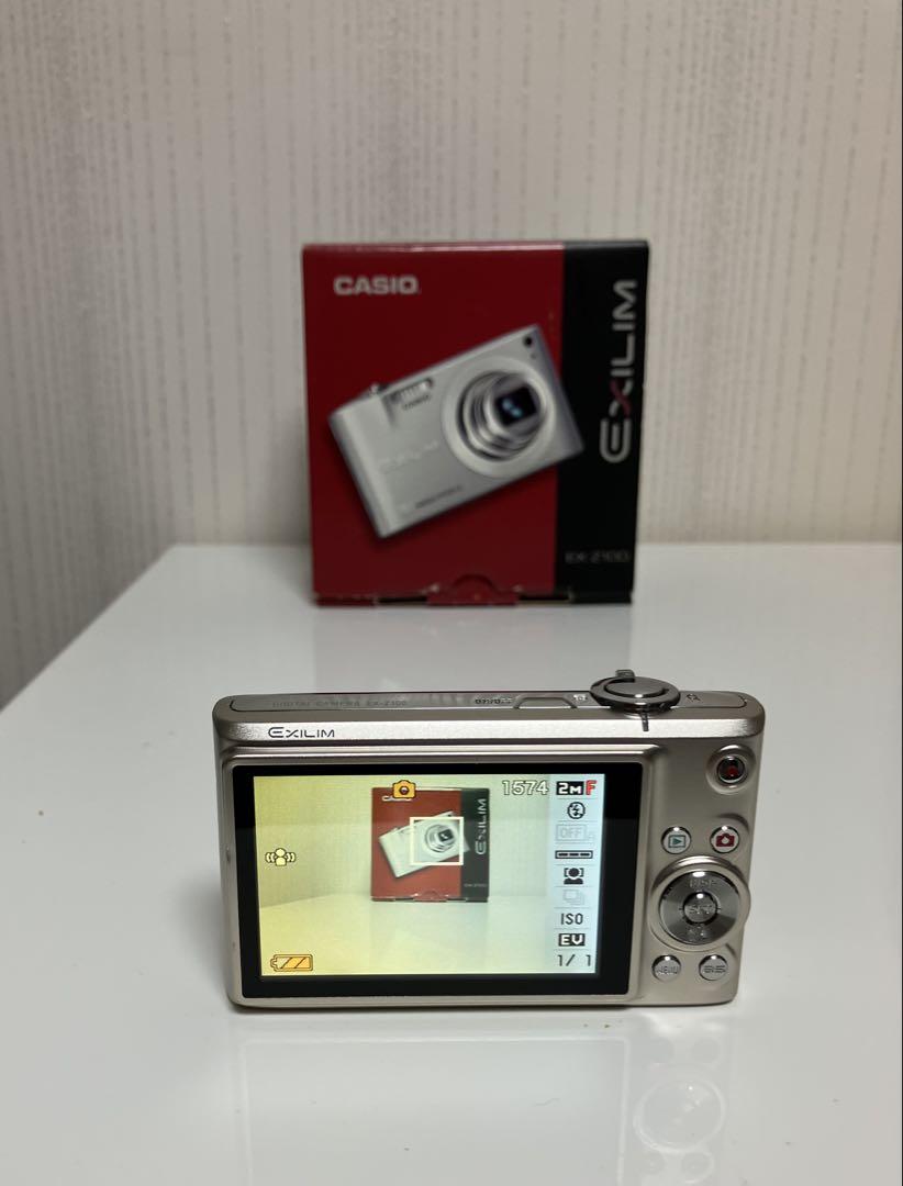 デジタルカメラCASIO EXILIM EX-Z100 【SDカード2GB付】