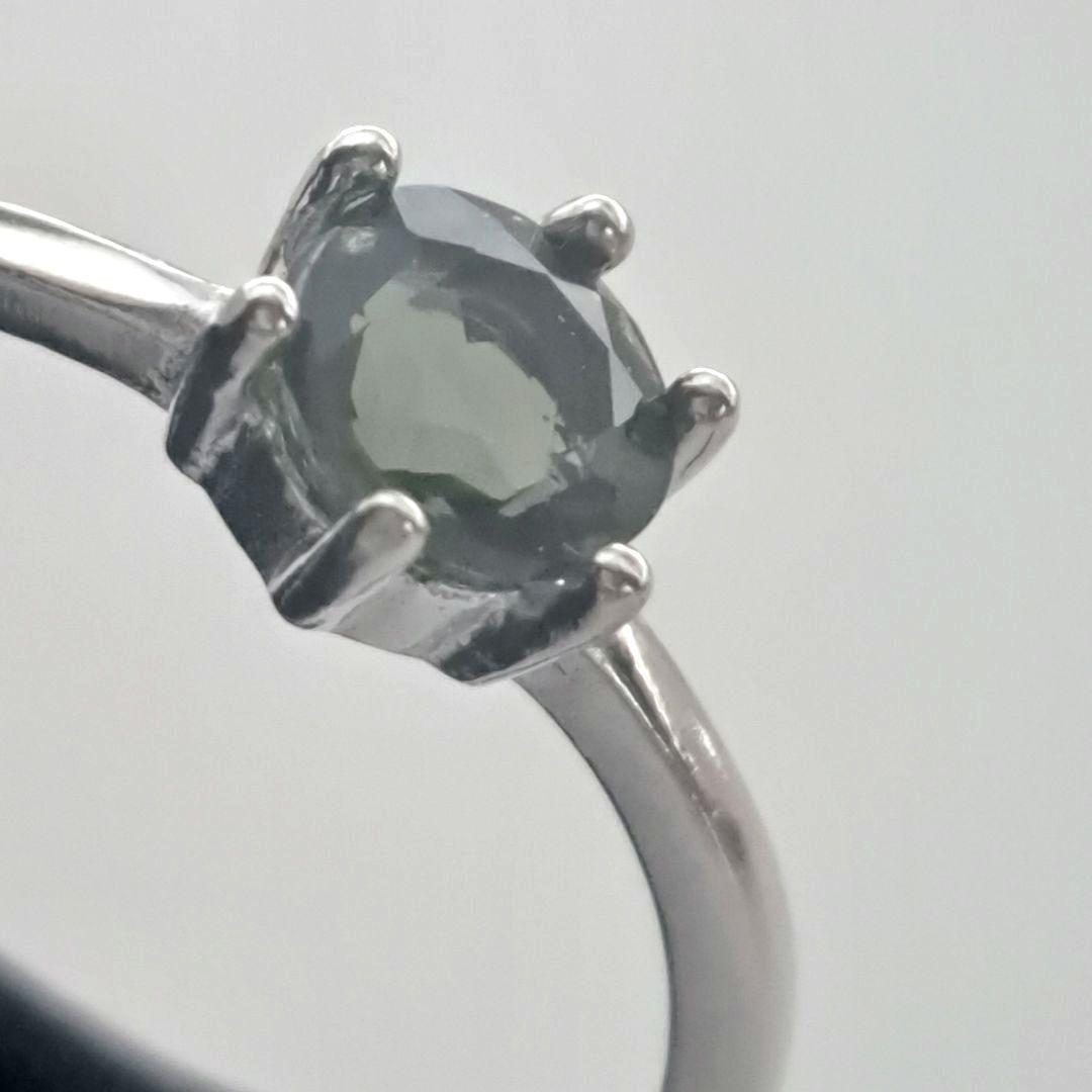 気泡入り モルダバイトリング シルバー925 フリーサイズ 隕石