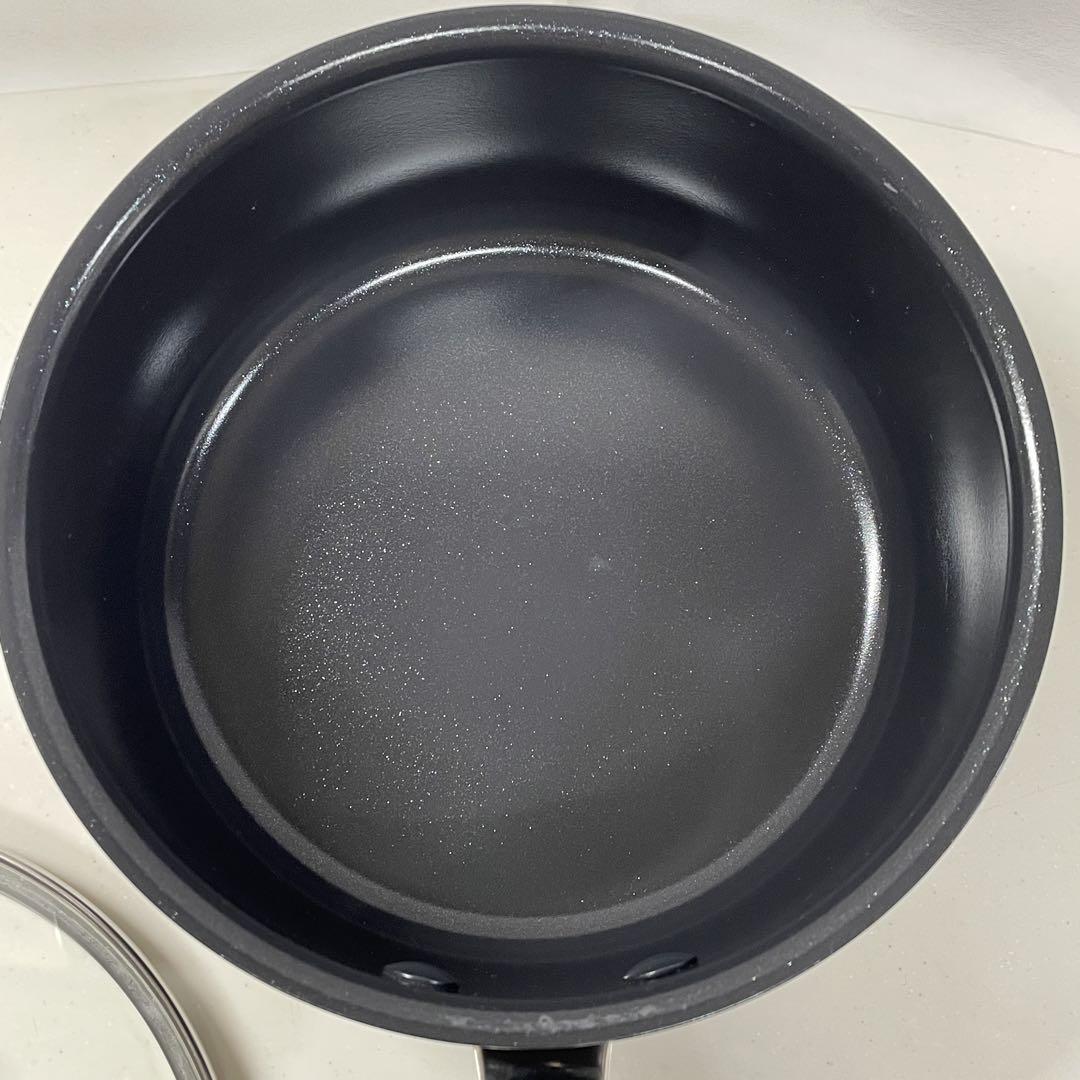 美品　グリーンパン　片手鍋　ガラス蓋付き