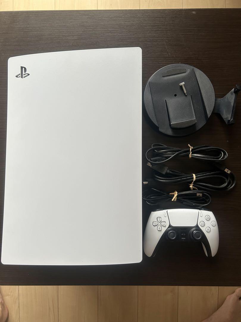 PlayStation 5 (PS5) 本体 CFI-1100A01(通常版)