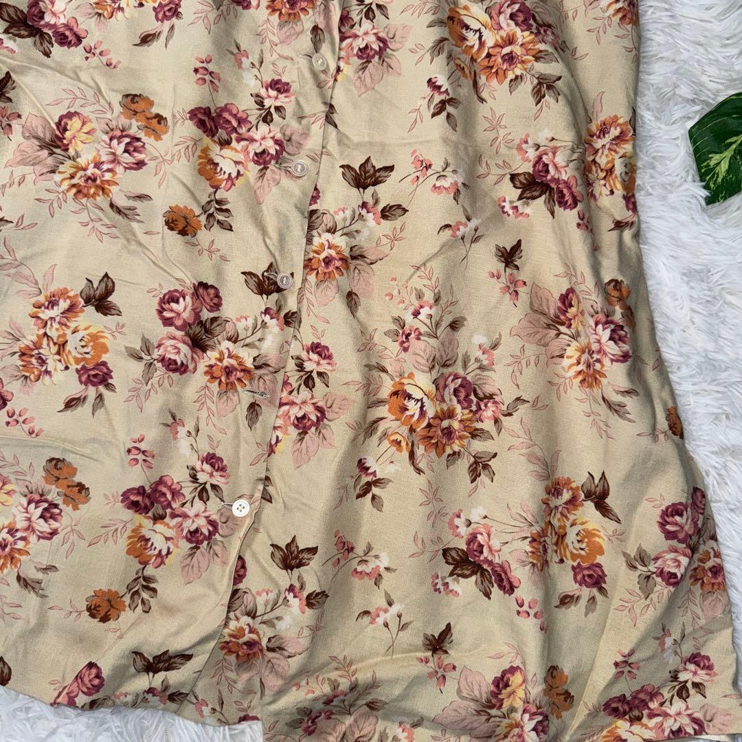 Aylesbury アリスバーリー　セットアップ　ベージュ　半袖　花柄　スカート