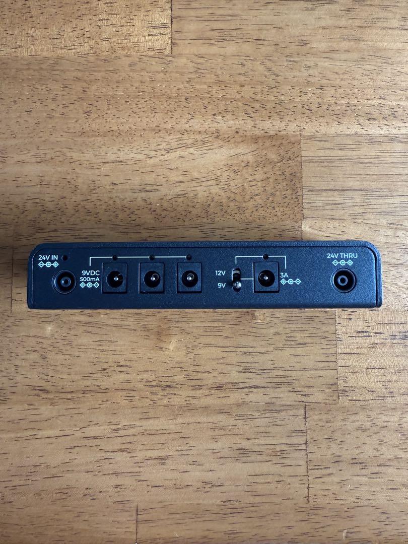 電源ユニット WALRUS AUDIO CANVAS POWER HP