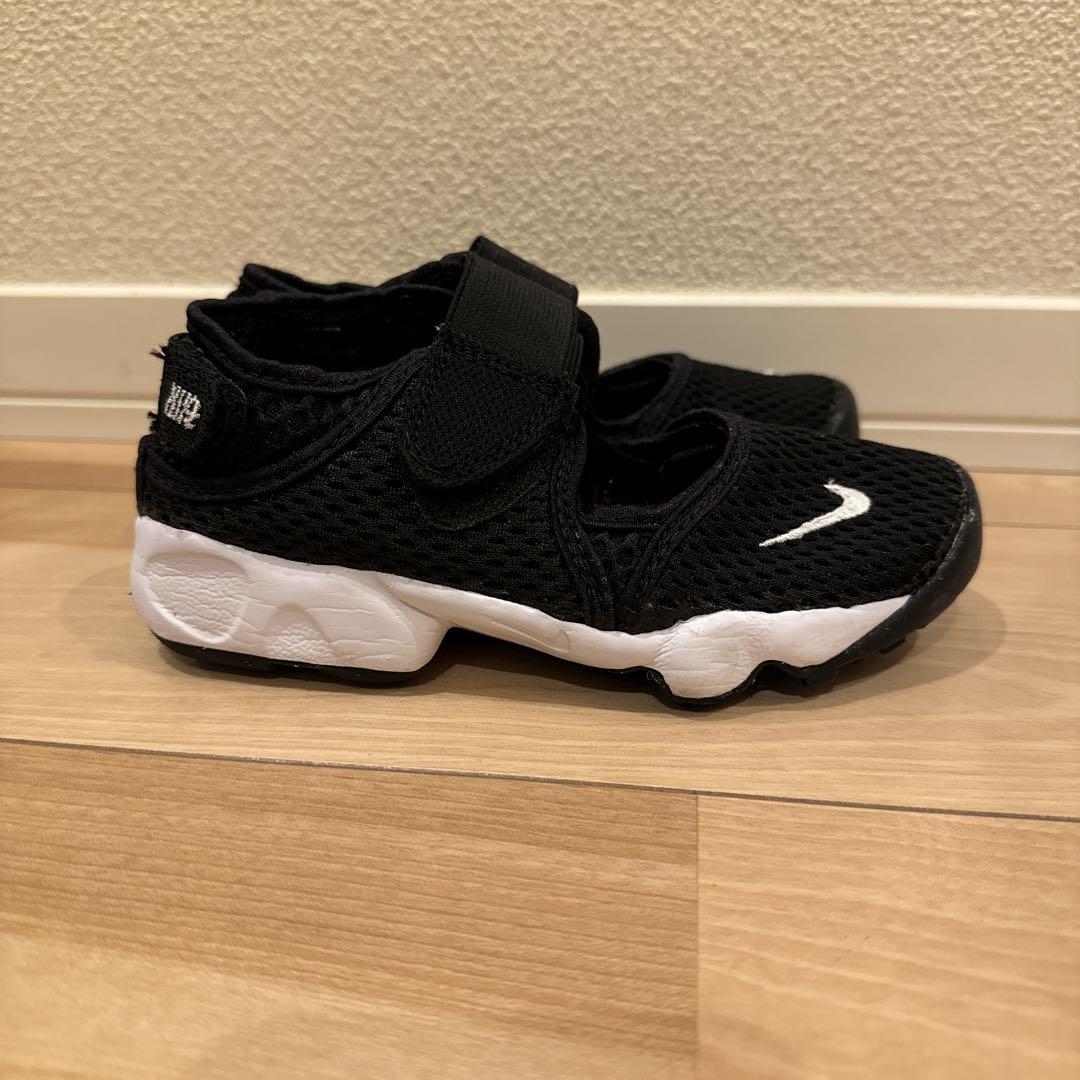 NIKEナイキ　エアリフト　19cm 美品