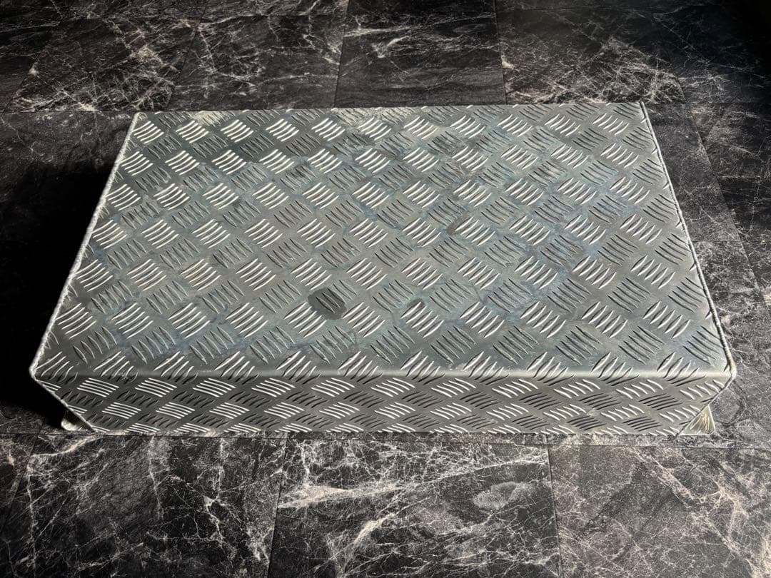 アルミ製長方形トレイ 約76cm x 40.5cm アルミ製長方形トレイ 約76cm x 40.5cm