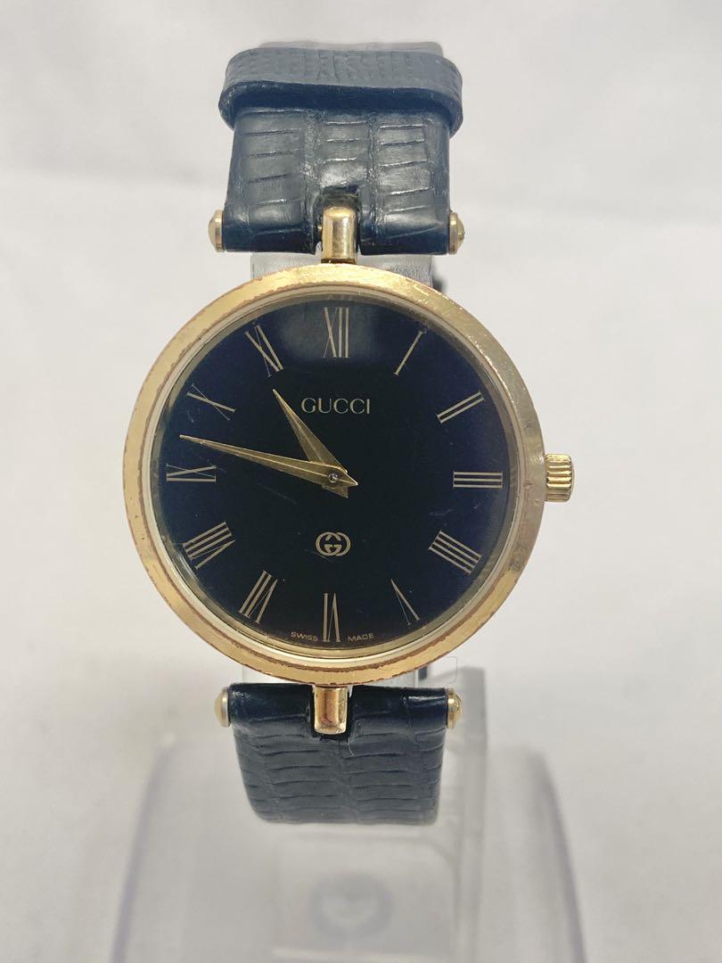 なつきGUCCI グッチ　レディース時計 スクエア型　シェリーライン　QZ なつき様専用GUCCI グッチ レディース時計 スクエア型 シェリー