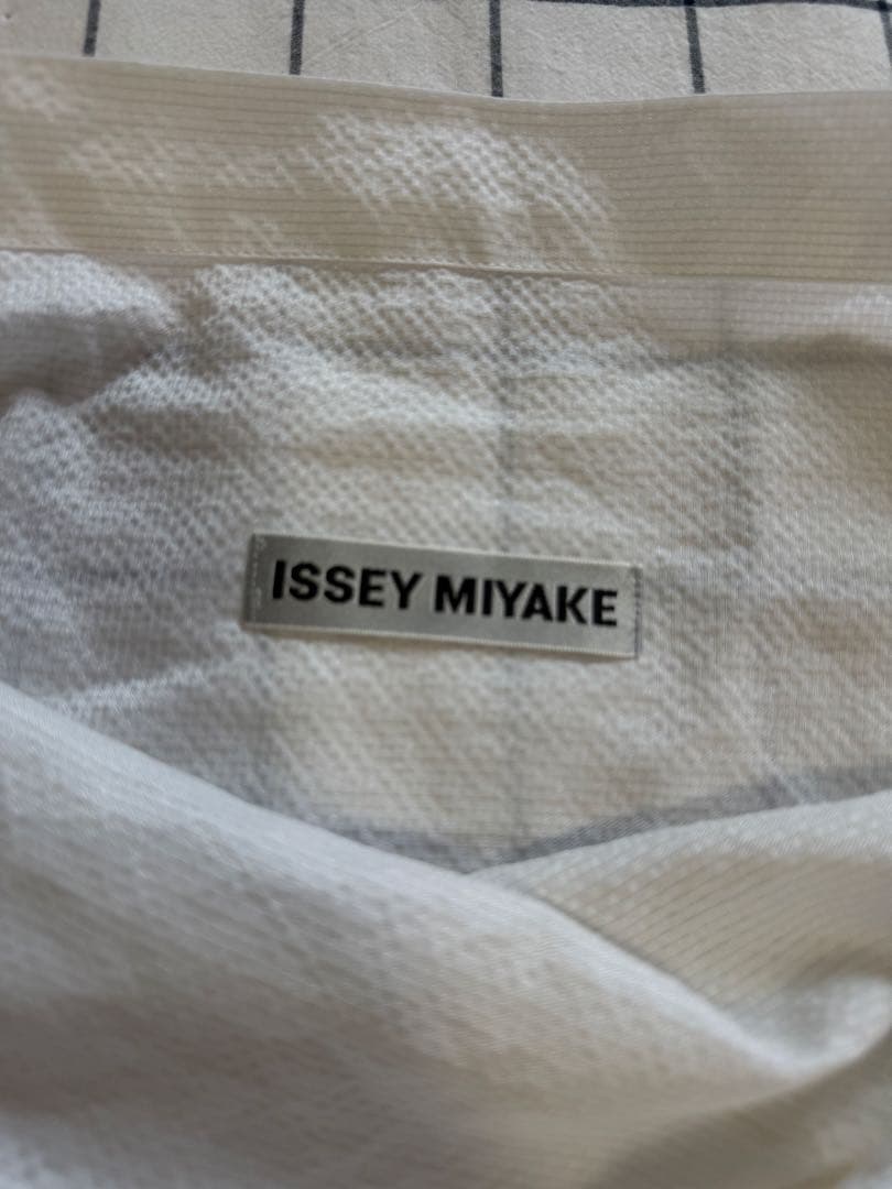 トップスM・ISSEY MIYAKE