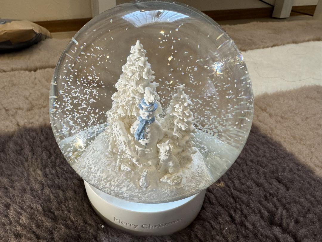 WEDGWOODクリスマス スノードーム 雪だるま
