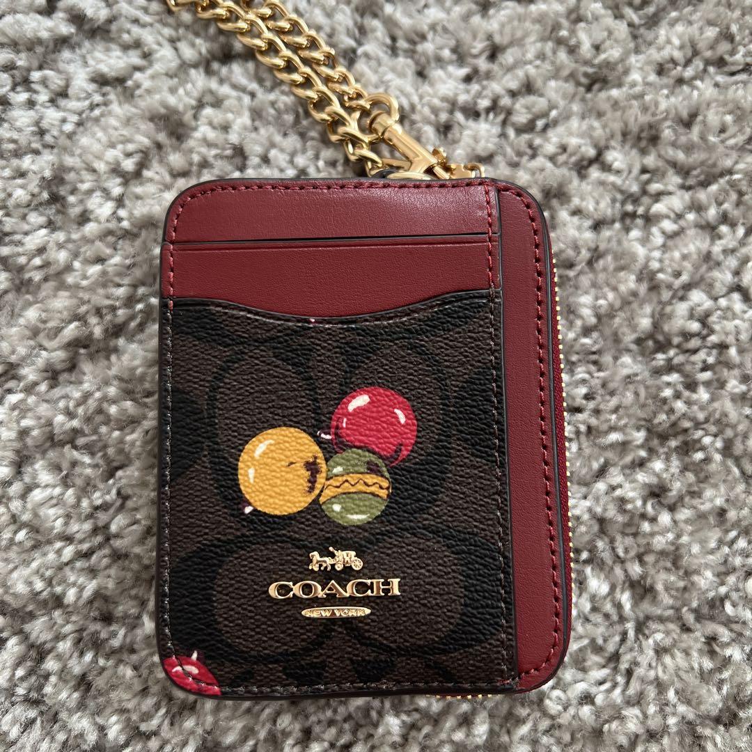 新品 COACH フラグメントケース