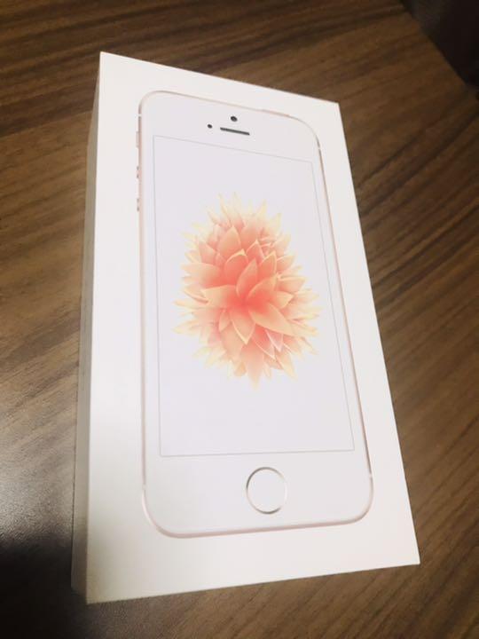 iPhone SE Rose Gold 32GB SIMロック解除済
