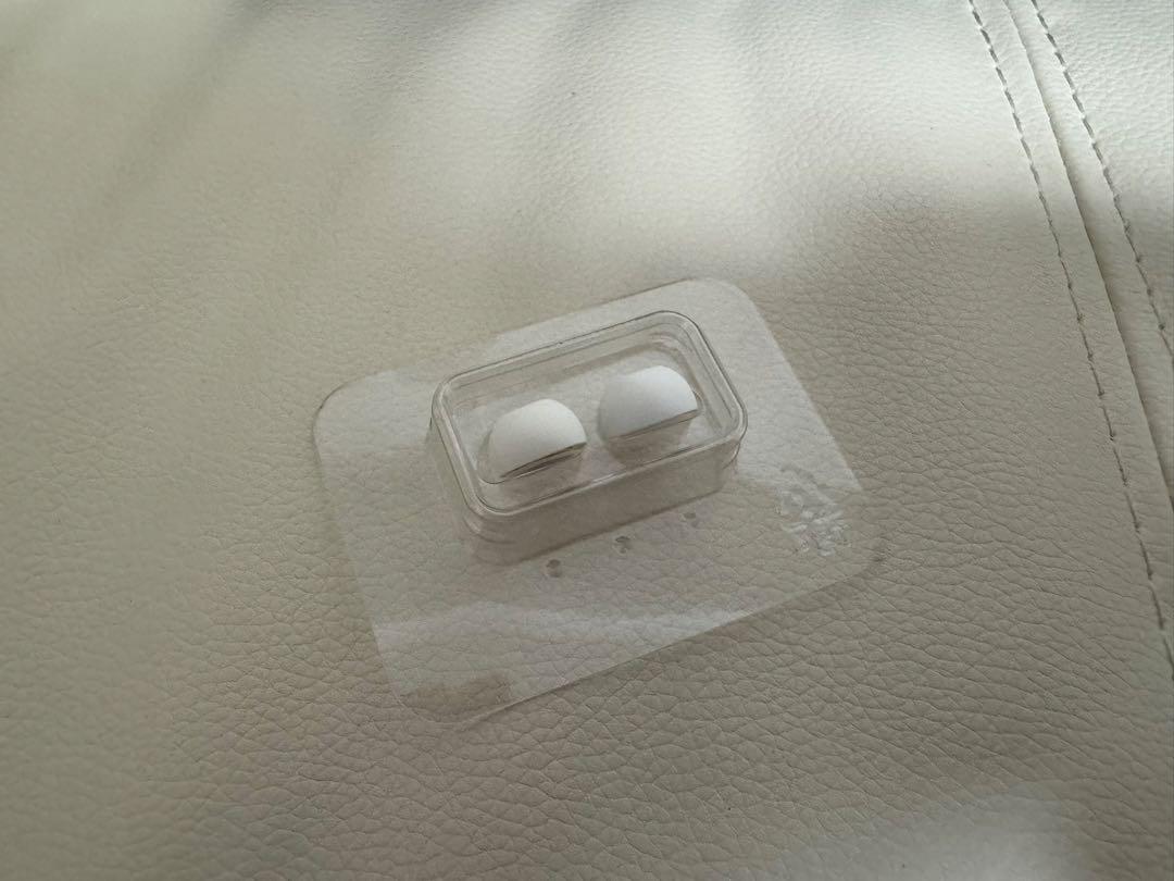 【純正品】AirPods Pro 第一世代 本体イヤホン【付属品なし】