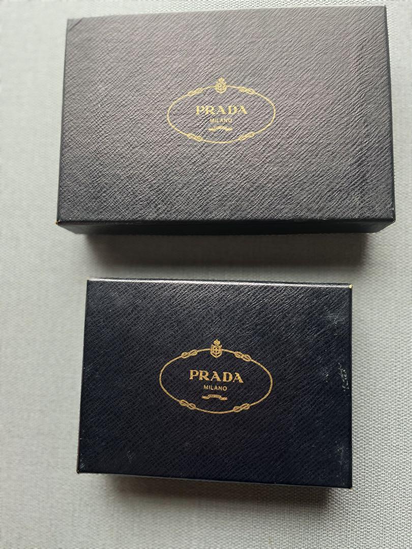 PRADAの空箱