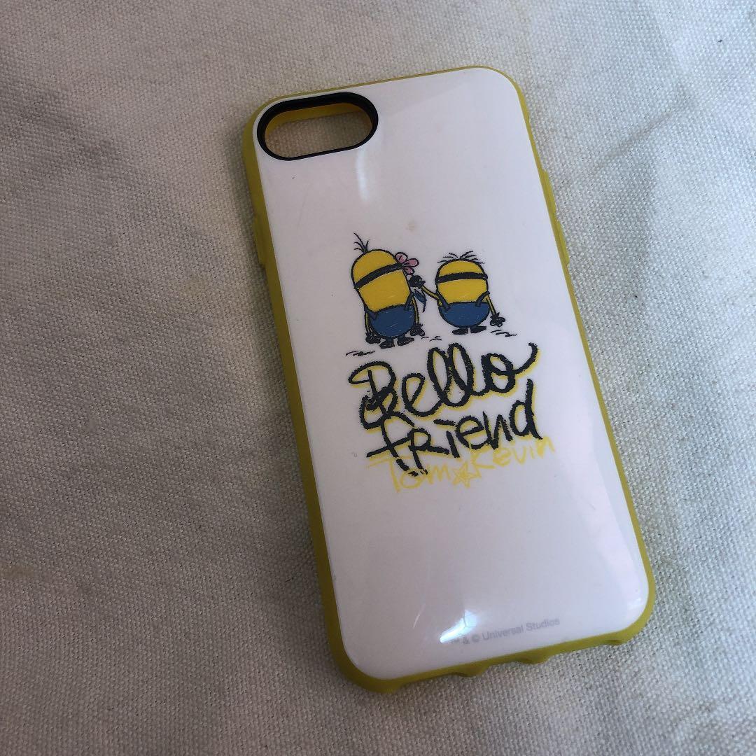メルカリ Iphoneケース 7 8 Se 第2世代 ミニオン Iphone用ケース 555 中古や未使用のフリマ
