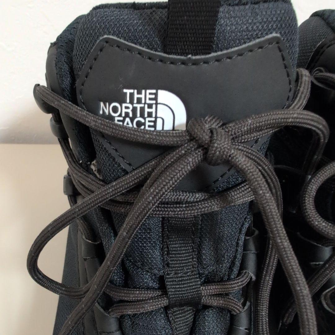 ノースフェイス フューチャーライト