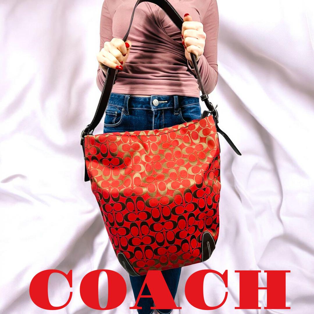 COACH　コーチ　ダッフルショルダーバッグ 肩掛け レッド　6083