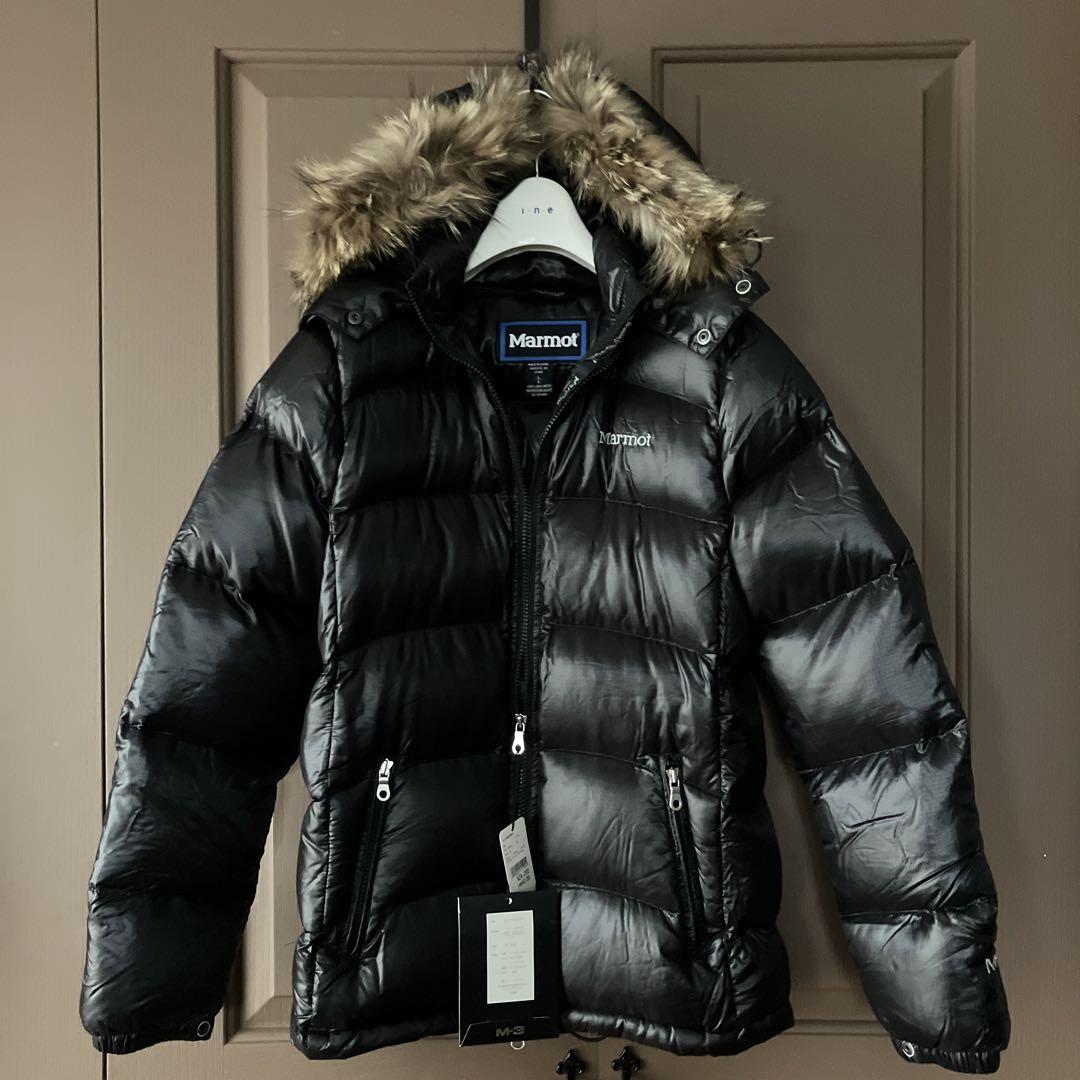 新品❤️タグ付き　Marmot ダウンジャケット