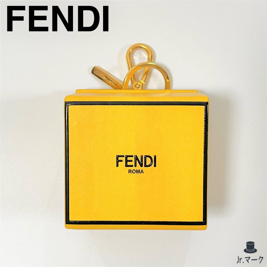 FENDI ボックス キーチャーム キーケース
