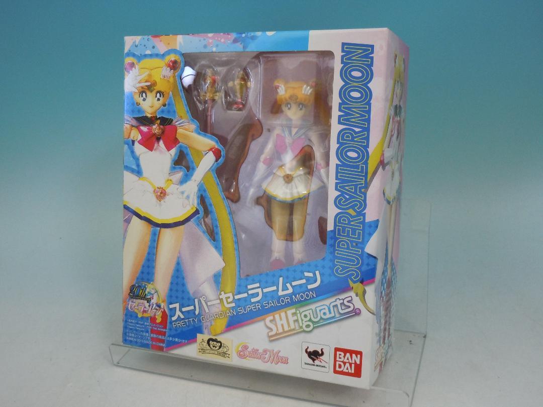 バンダイ★S.H.フィギュアーツ★スーパーセーラームーン★20周年記念
