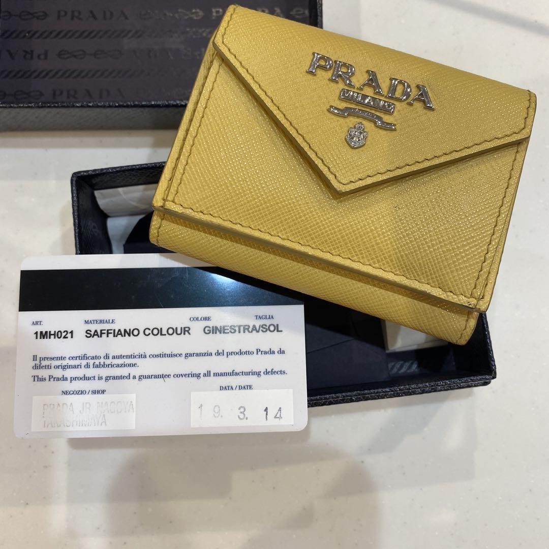 PRADA サフィアーノレザー 三つ折り財布