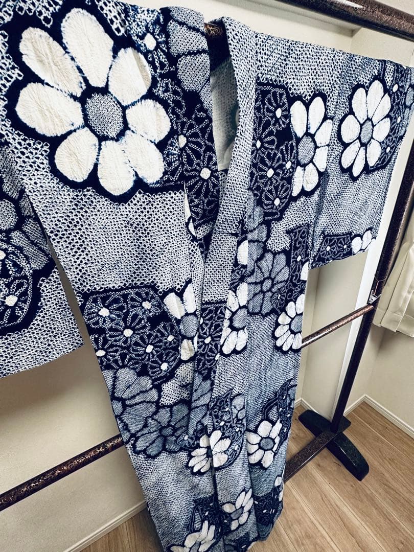 一部しつけ付　超美品　有松絞り　総絞り　浴衣 　夏物　161 紺  白　トール 商品詳細一部しつけ付　超美品　有松絞り　総絞り　総手絞り　浴衣  着物　夏物　シンプル　161 紺  白　トールサイズ夏物はこちら#pochiiiii夏物浴衣はこちら#pochi 【TMF5490024612】(15532円)