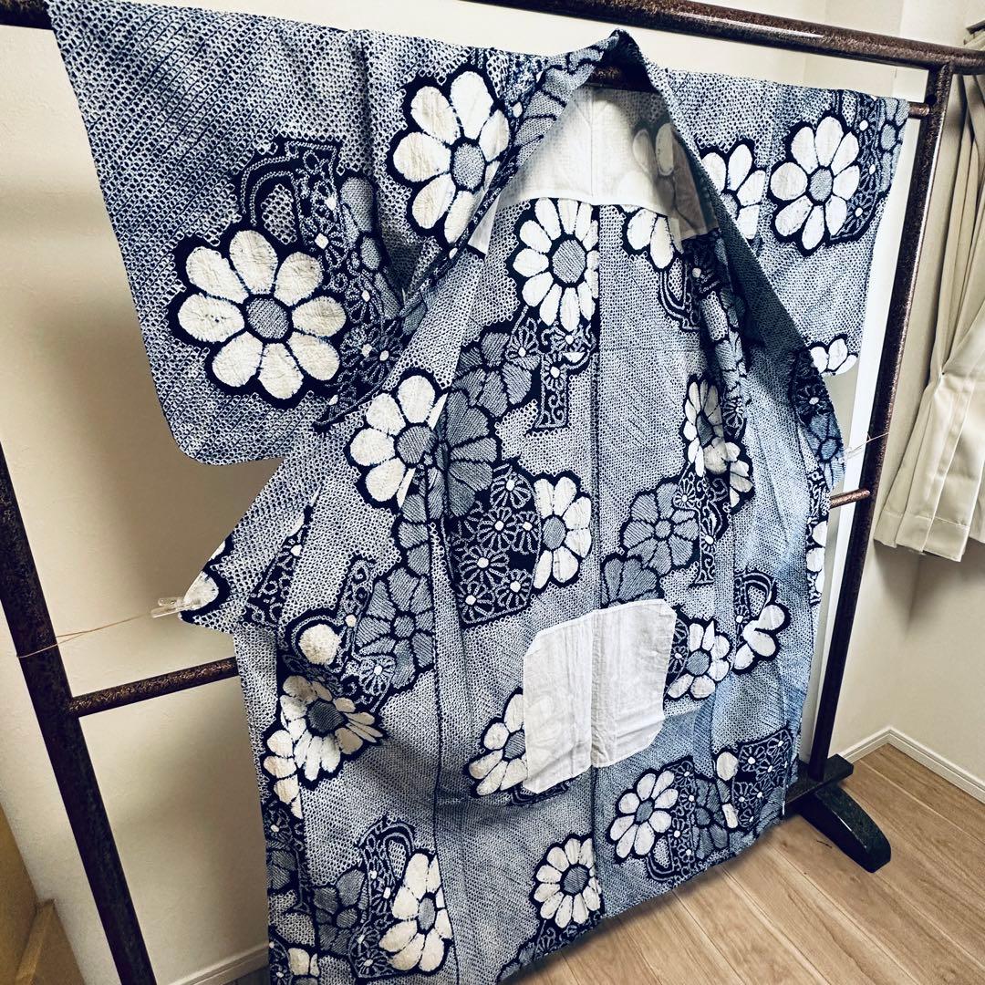 一部しつけ付　超美品　有松絞り　総絞り　浴衣 　夏物　161 紺  白　トール 商品詳細一部しつけ付　超美品　有松絞り　総絞り　総手絞り　浴衣  着物　夏物　シンプル　161 紺  白　トールサイズ夏物はこちら#pochiiiii夏物浴衣はこちら#pochi 【TMF5490024612】(15532円)