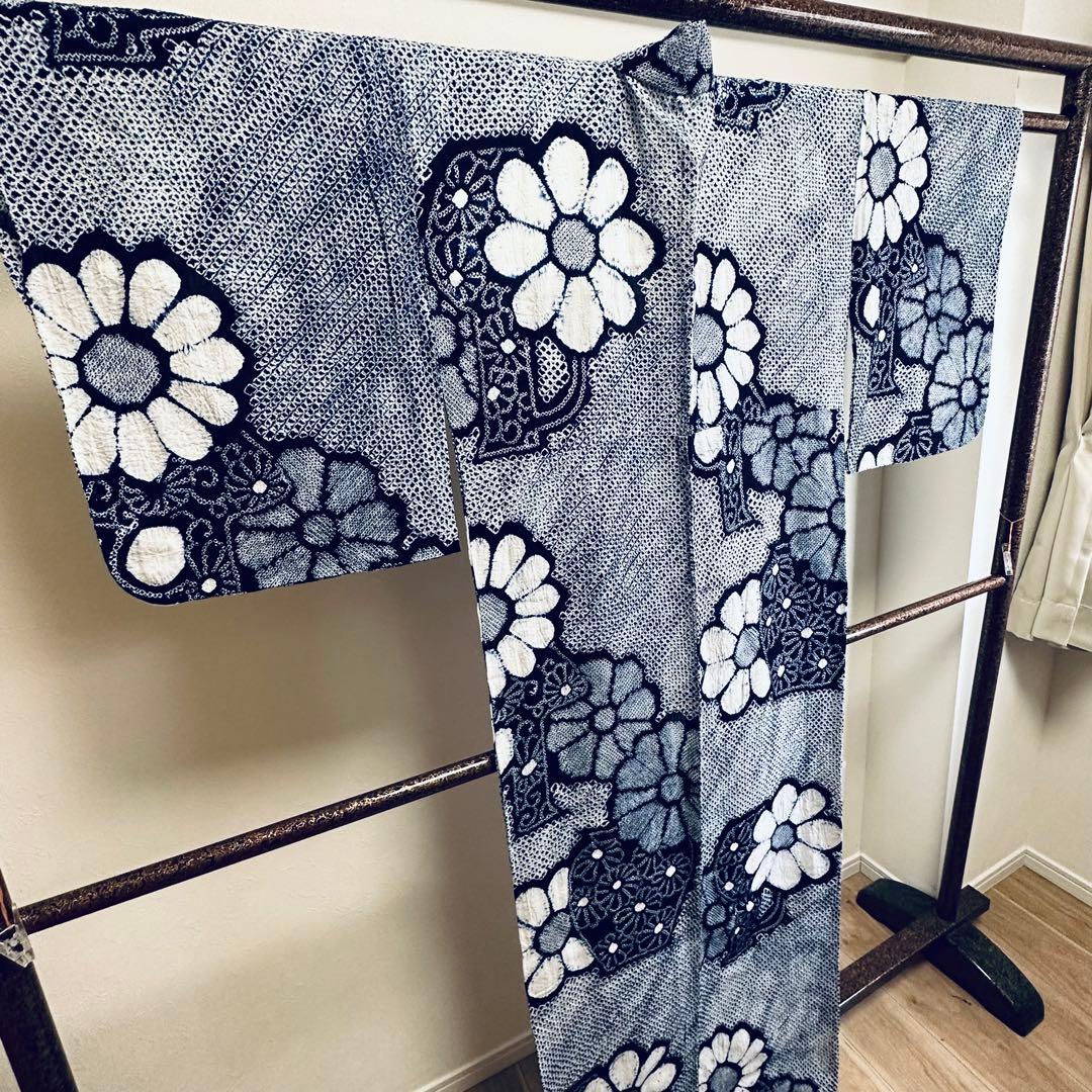 一部しつけ付　超美品　有松絞り　総絞り　浴衣 　夏物　161 紺  白　トール 商品詳細一部しつけ付　超美品　有松絞り　総絞り　総手絞り　浴衣  着物　夏物　シンプル　161 紺  白　トールサイズ夏物はこちら#pochiiiii夏物浴衣はこちら#pochi 【TMF5490024612】(15532円)