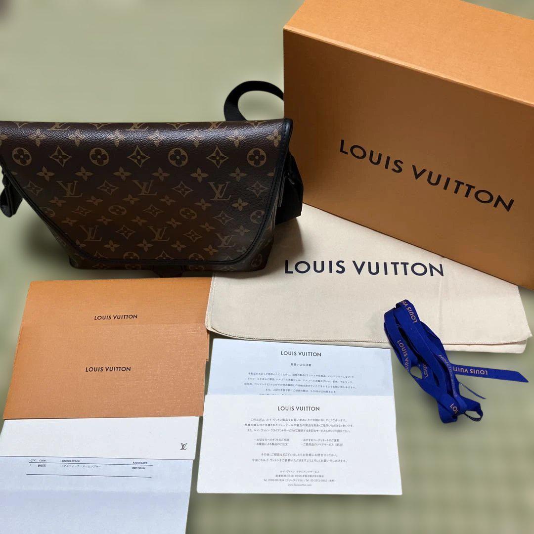 Louis Vuitton メッセンジャーバッグ ブラウン - メルカリ