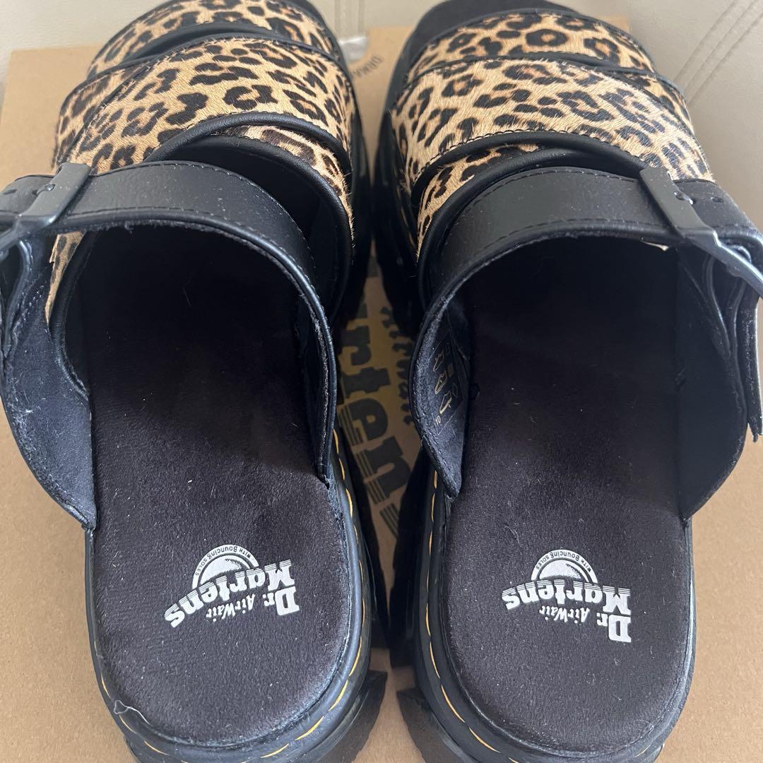 Dr.Martins MATTISON スライドサンダル ヒョウ柄 UK6 Dr.Martins MATTISON スライドサンダル ヒョウ柄 UK6 靴