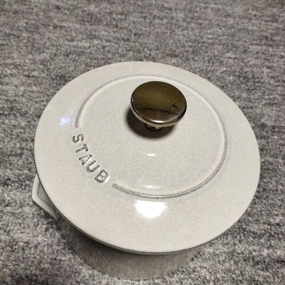 staub ココハン　M　美品 ラ ココット de GOHAN