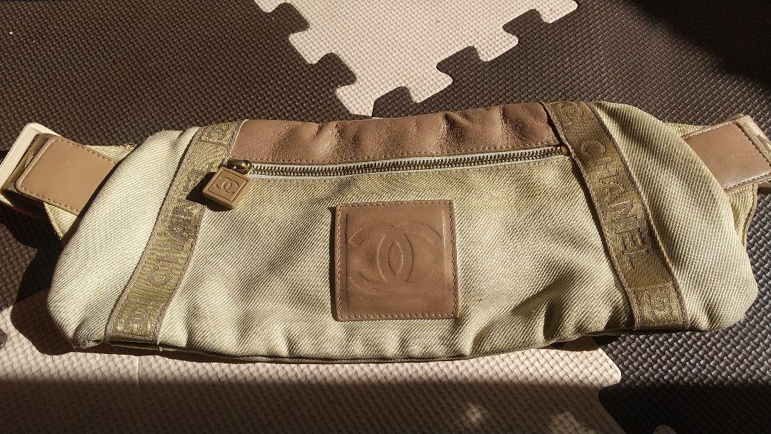 CHANEL☆ヴィンテージシャネル スポーツライン ボディバッグ