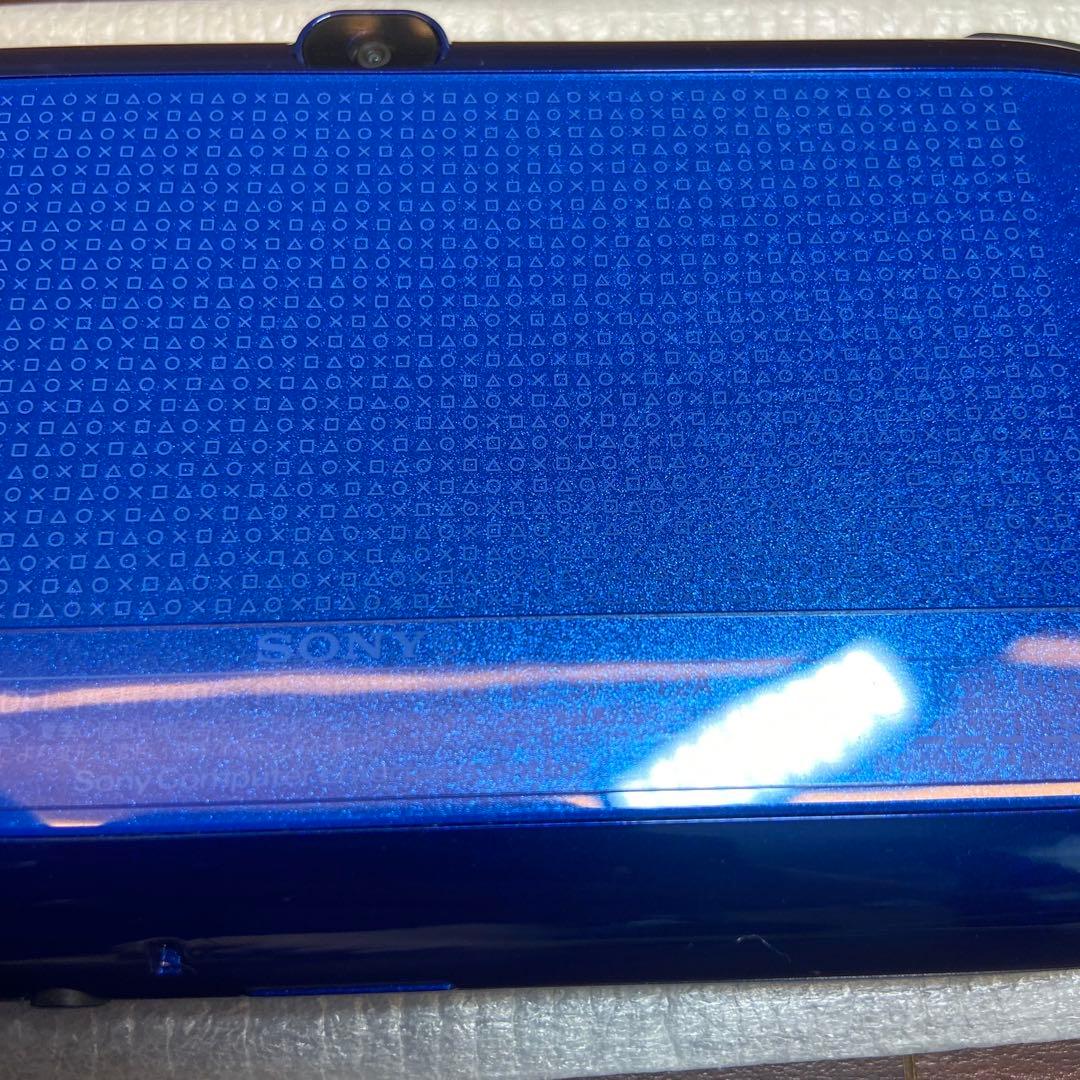 PSVita 1000 本体 サファイアブルー ほぼ新品 3972