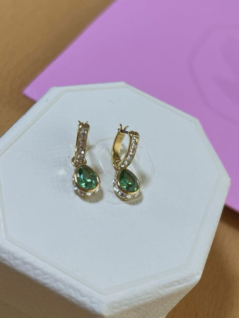 【箱付き】 スワロフスキー ドロップピアス stilla Amazon.co.jp: スワロフスキー SWAROVSKI ピアス Stilla