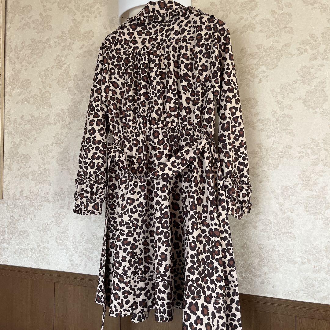 美品 deuxieme classe L'ALLURE レインコート ヒョウ柄 輸入 美品 deuxieme classe L'ALLURE レインコート ヒョウ柄 輸入