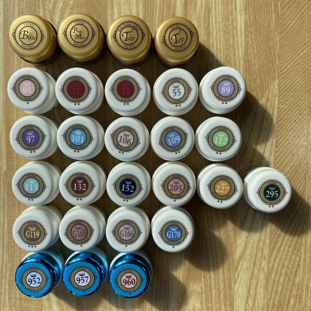 まとめ売り　開封済　ベラフォーマ カラージェル 43個セット まとめ売り 開封済 ベラフォーマ カラージェル 43個セットΩ