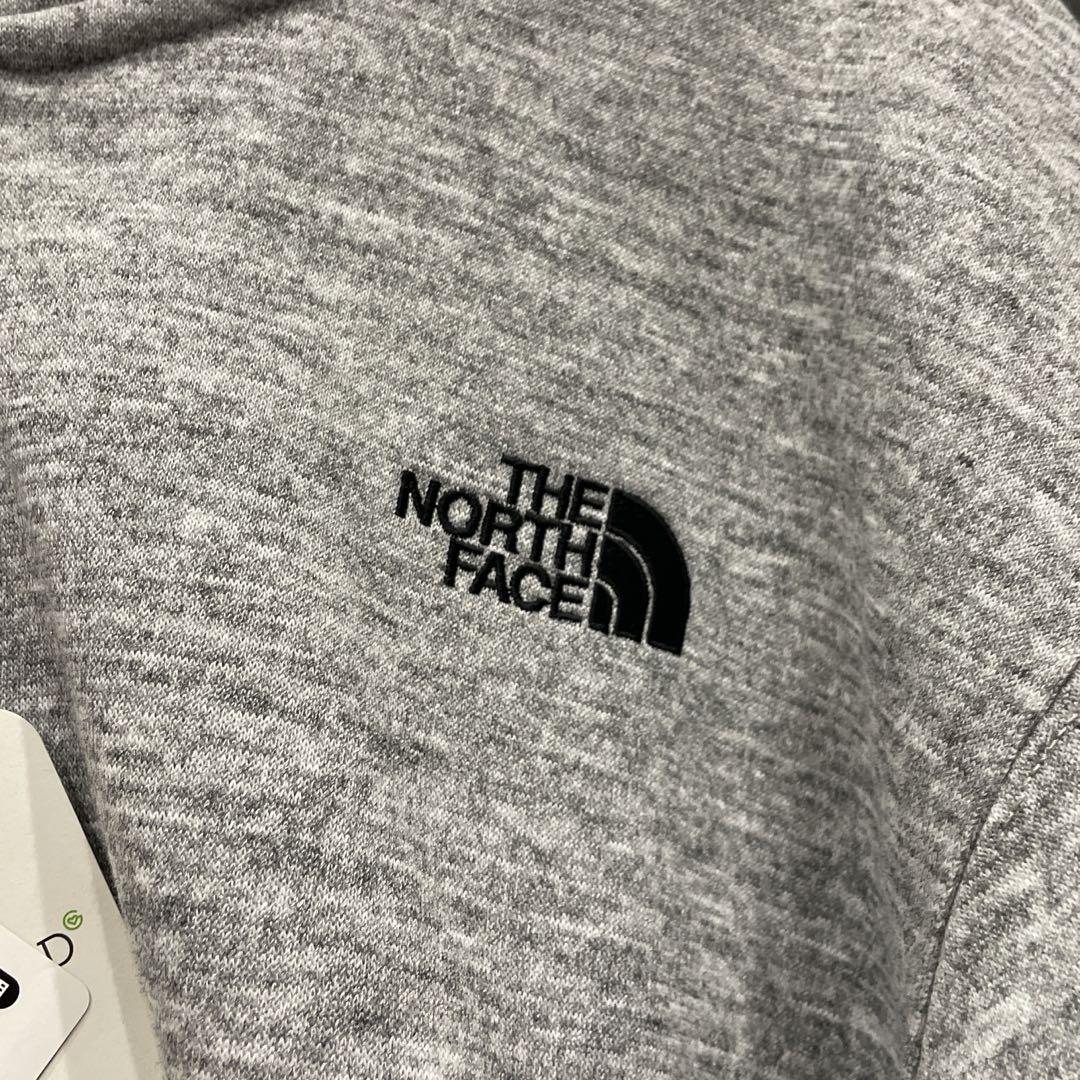 【未使用】NORTH FACE パーカー　スクエア　スウェット　裏起毛 トップス
