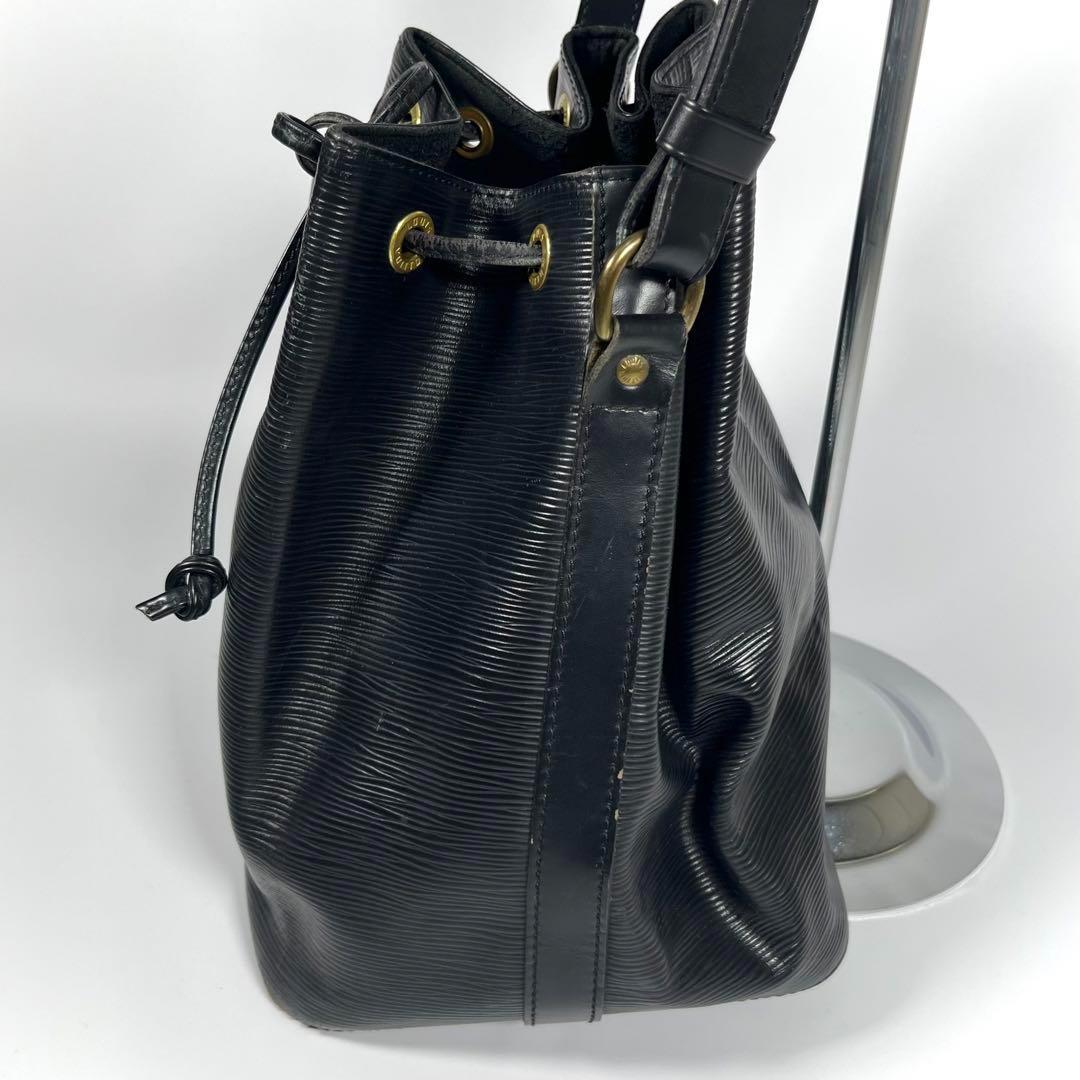LOUIS VUITTON ルイヴィトン ショルダーバッグ 巾着 プチノエ