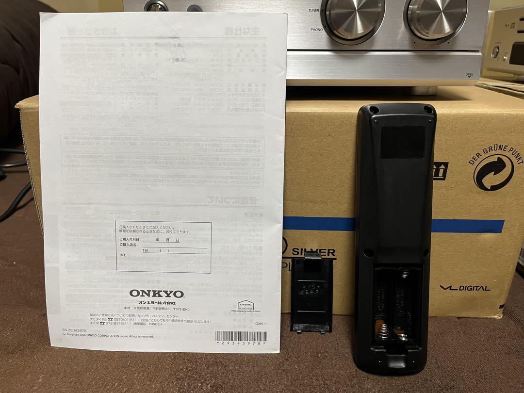 ONKYO A-933 別出品のC-733とまとめ買いして下さい。