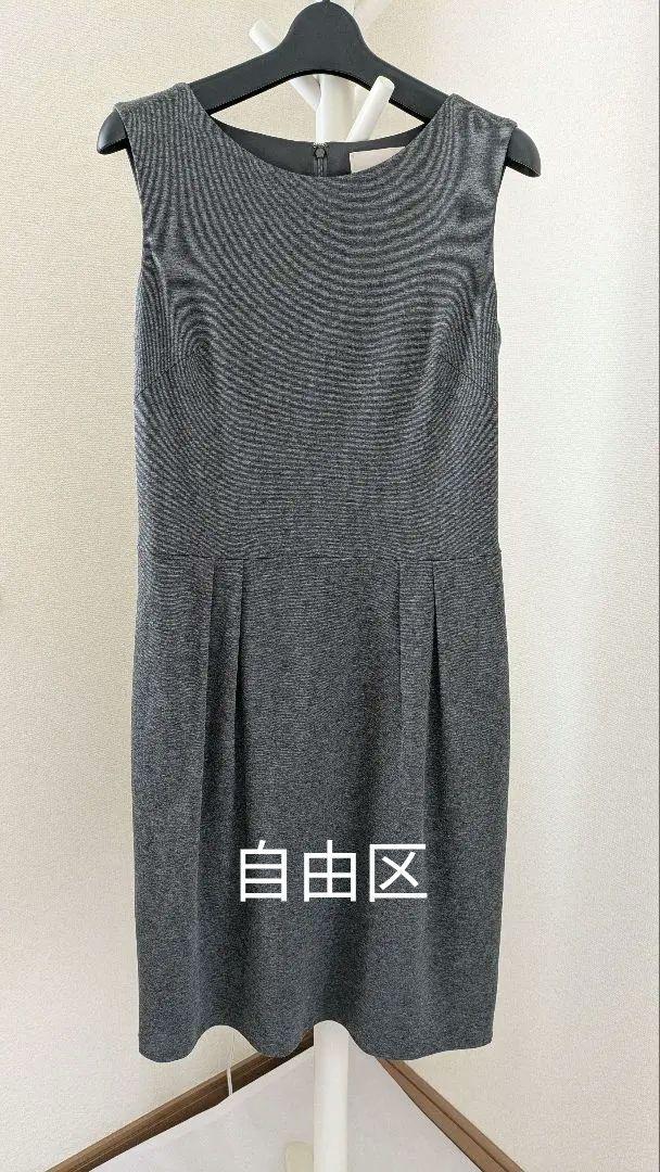 自由区 ノースリーブワンピース グレー
