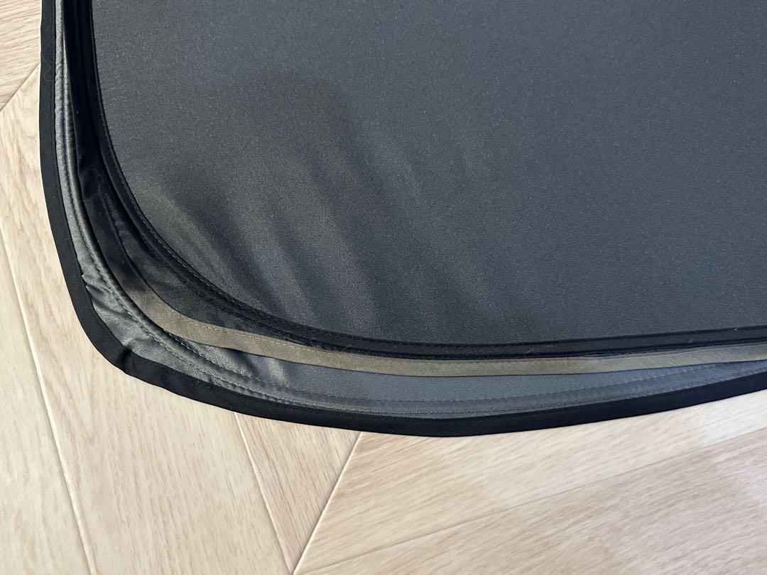 【そこそこ美品】MAZDA（マツダ）純正　MAZDA 3　サンシェード
