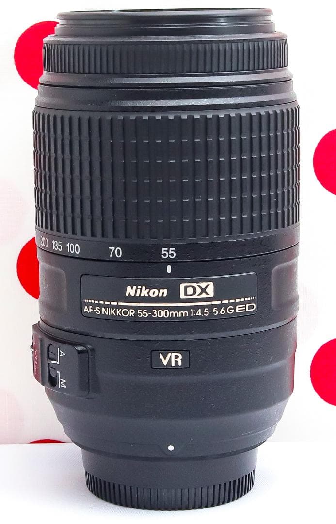 ニコン Nikon AF-S 55-300mm❤手振れ補正付❤300㎜望遠レンズ ニコン Nikon AF-S 55-300mm❤手振れ補正付❤300㎜望遠レンズ