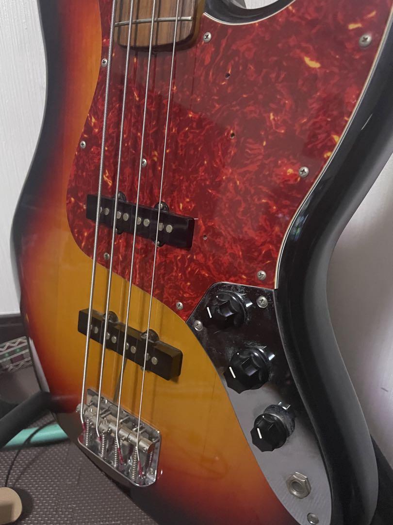 ベース fender japan jb62
