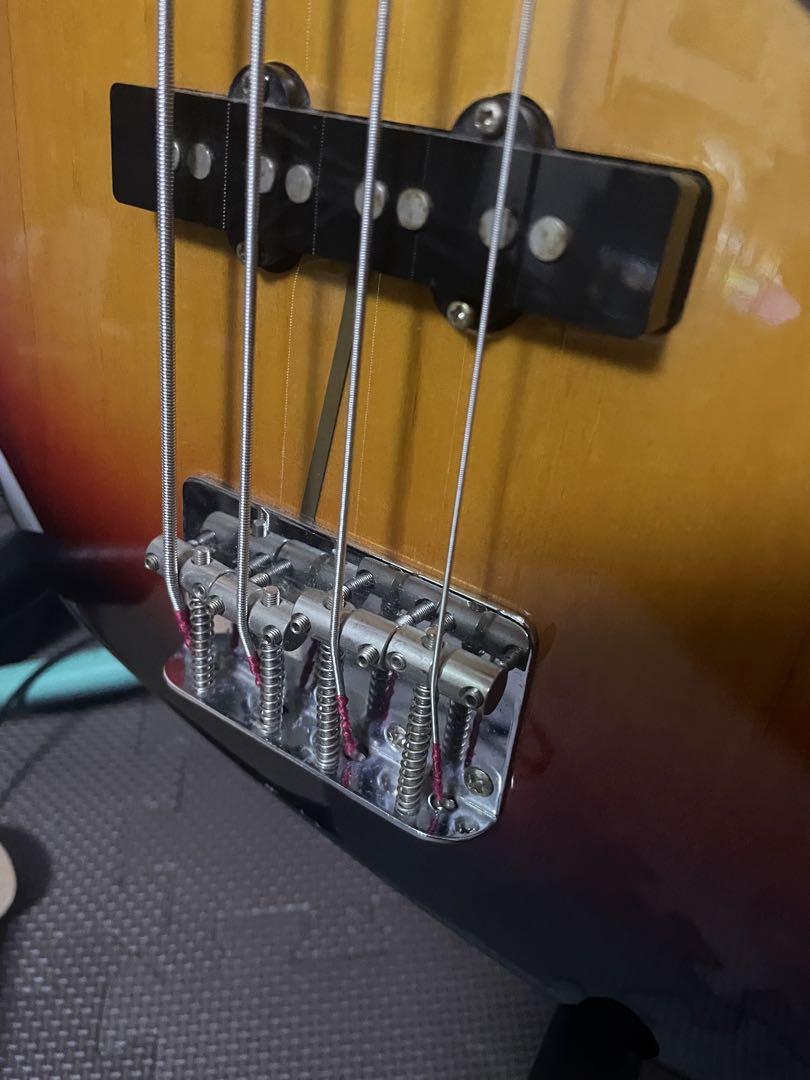 ベース fender japan jb62
