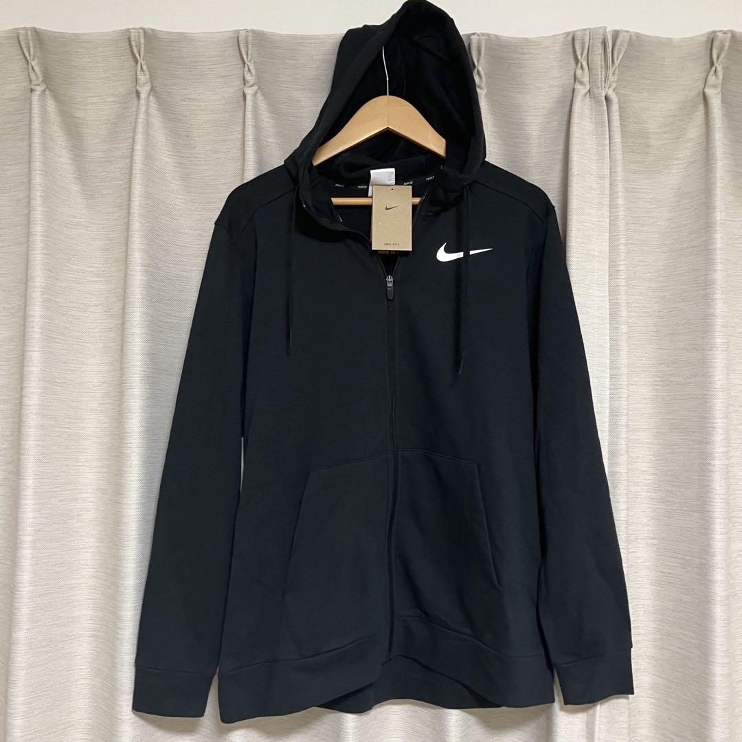 赤字覚悟⇒6,588円 S 【新品】NIKE ソロスウッシュ セットアップ DRI FIT