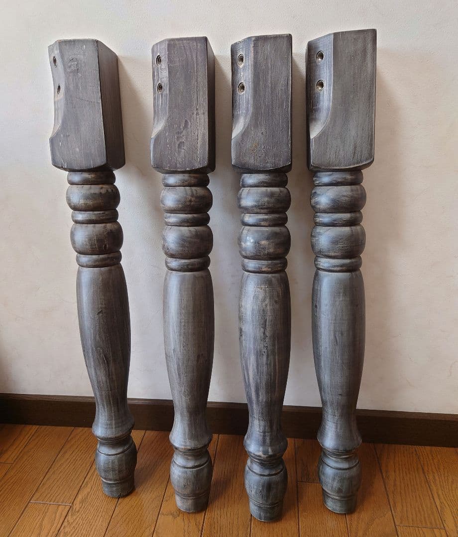 エクステンションテーブルやや傷や汚れあり