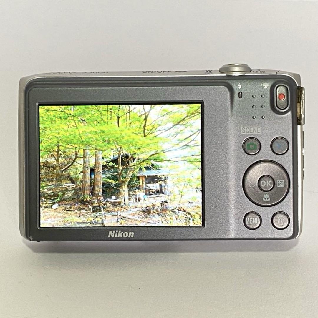 ニコン デジカメ