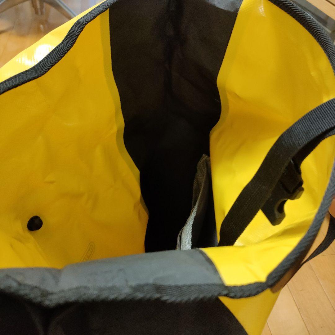 ORTLIEB Classic 防水バッグ 中型 イエロー/ブラック ORTLIEB 防水バッグ イエロー/ブラック 中型 - メルカリ