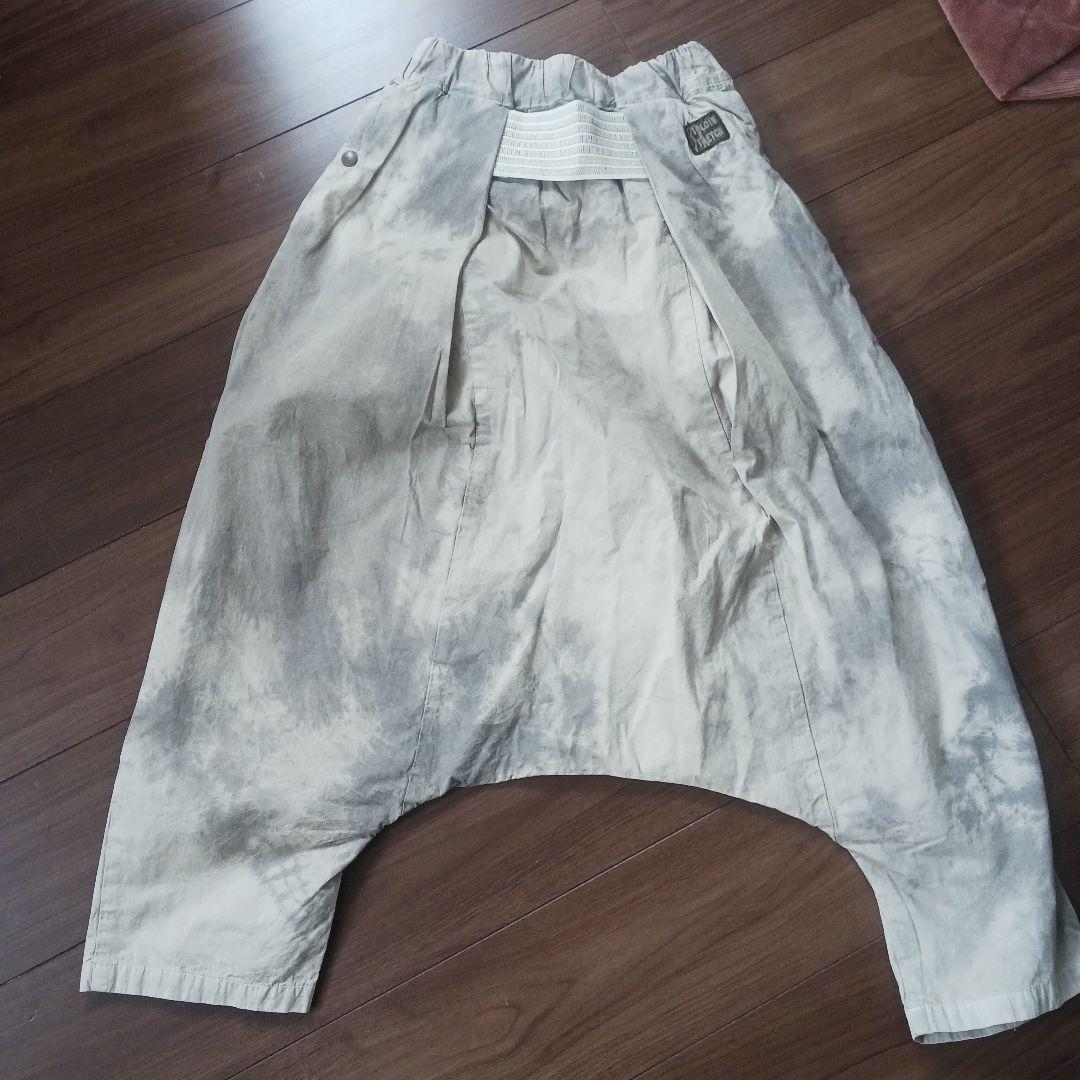 シモキタサルエルパンツ