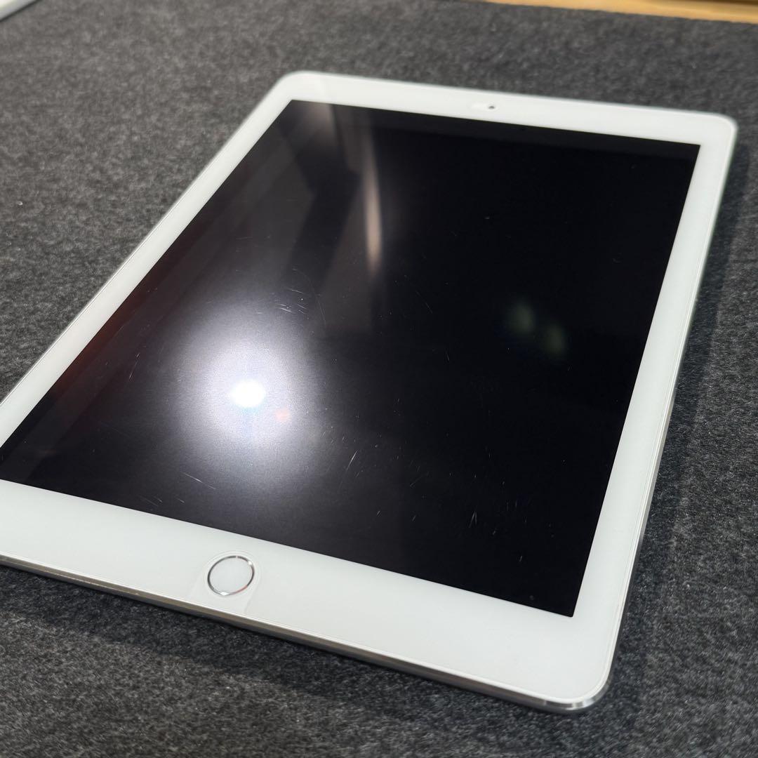 iPad air 2 64GB WiFiモデル シルバー 本体 Amazon.com : Apple iPad Air 2 WiFI 64GB Silver (Renewed
